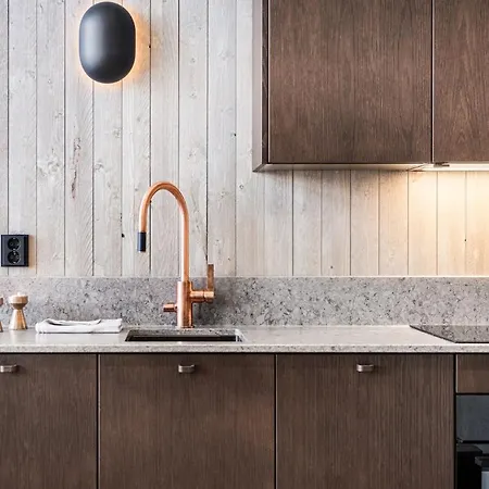 North Infinity 15c By Hilla *
